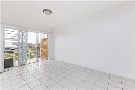 False - Apartment For Sale in Gordons Bay Central, Gordons Bay, Western Cape - M127555