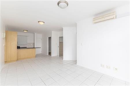 False - Apartment For Sale in Gordons Bay Central, Gordons Bay, Western Cape - M127555