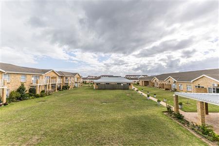False - Apartment For Sale in Gordons Bay Central, Gordons Bay, Western Cape - M127555