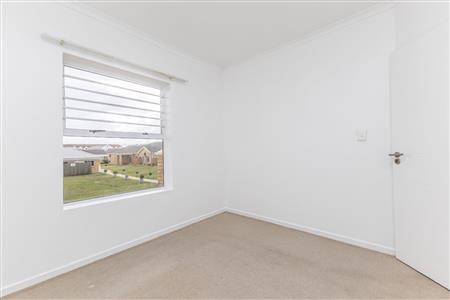 False - Apartment For Sale in Gordons Bay Central, Gordons Bay, Western Cape - M127555