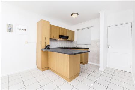 False - Apartment For Sale in Gordons Bay Central, Gordons Bay, Western Cape - M127555