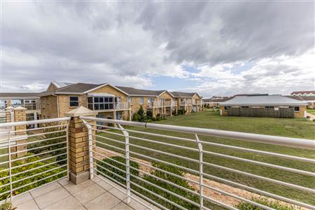 False - Apartment For Sale in Gordons Bay Central, Gordons Bay, Western Cape - M127555