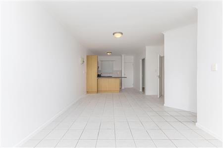 False - Apartment For Sale in Gordons Bay Central, Gordons Bay, Western Cape - M127555