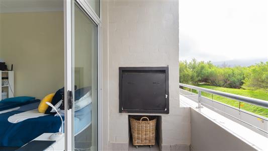 Apartment Unavailable in Stellenbosch Central, Stellenbosch, Western Cape - M127563