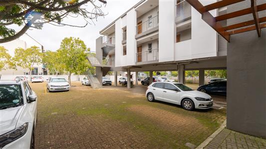 Apartment Unavailable in Stellenbosch Central, Stellenbosch, Western Cape - M127563