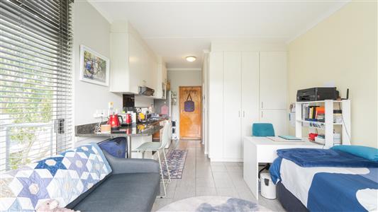 Apartment Unavailable in Stellenbosch Central, Stellenbosch, Western Cape - M127563