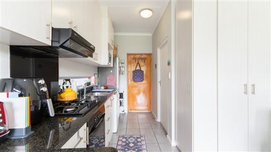 Apartment Unavailable in Stellenbosch Central, Stellenbosch, Western Cape - M127563