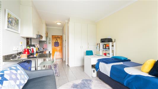 Apartment Unavailable in Stellenbosch Central, Stellenbosch, Western Cape - M127563