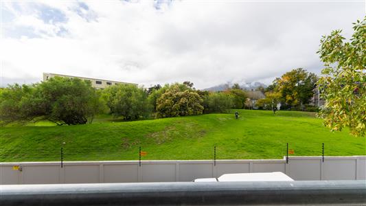 Apartment Unavailable in Stellenbosch Central, Stellenbosch, Western Cape - M127563