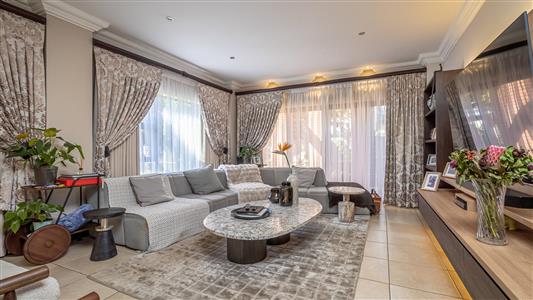 House For Sale in Midstream Estate, Centurion, Gauteng - M127564