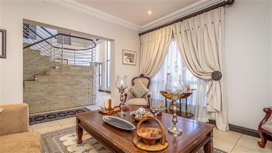 House For Sale in Midstream Estate, Centurion, Gauteng - M127564