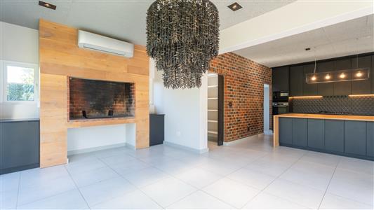 House To Rent in Val de Vie Estate, Paarl, Western Cape - M128664