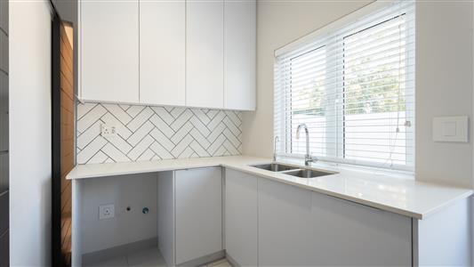 House To Rent in Val de Vie Estate, Paarl, Western Cape - M128664