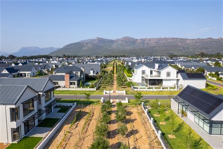 House To Rent in Val de Vie Estate, Paarl, Western Cape - M124829