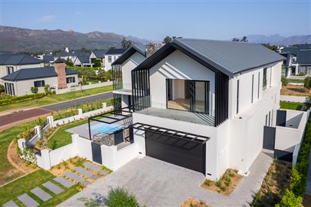 House To Rent in Val de Vie Estate, Paarl, Western Cape - M124829