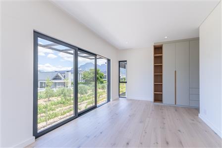 House To Rent in Val de Vie Estate, Paarl, Western Cape - M124829