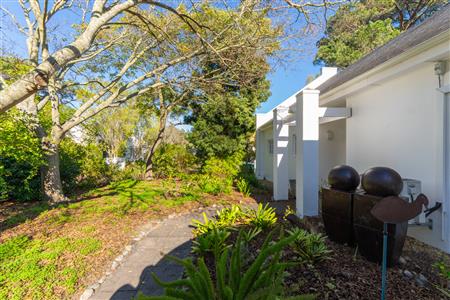 House For Sale in Zevenwacht Farm Village, Kuils River, Western Cape - M128708