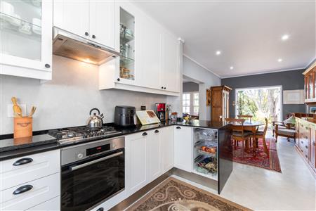 House For Sale in Zevenwacht Farm Village, Kuils River, Western Cape - M128708