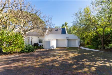 House For Sale in Zevenwacht Farm Village, Kuils River, Western Cape - M128708