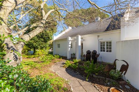 House For Sale in Zevenwacht Farm Village, Kuils River, Western Cape - M128708