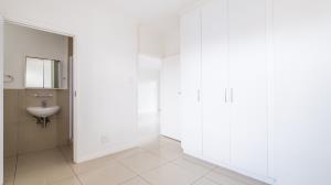 Luxury Coastal Living in Secure uMhlanga Ridge - M128760