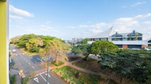 Luxury Coastal Living in Secure uMhlanga Ridge - M128760