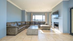 Inviting four bedroom three bathroom family gem with spacious yard in peaceful security estate. - M128761