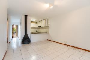 Just Listed – Charming 3-Bedroom Townhouse in Secure Estate! - M128751