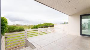 PRIME SMALLHOLDING FOR SALE IN OLIFANTSKOP ESTATE — EXCEPTIONAL VERSATILITY & INVESTMENT POTENTIAL - M128770