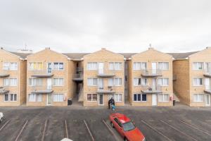 Two Bedroom Apartment in Strand - M128764