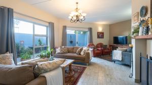 Exclusive Mandate on this well-located property in beautiful Betty