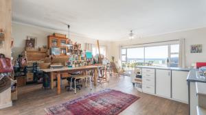 Exclusive Mandate on this well-located property in beautiful Betty