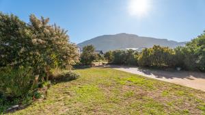 Exclusive Mandate on this well-located property in beautiful Betty