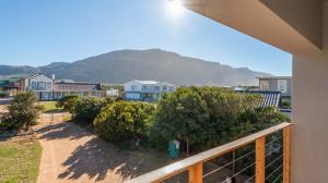 Exclusive Mandate on this well-located property in beautiful Betty