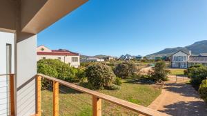 Exclusive Mandate on this well-located property in beautiful Betty