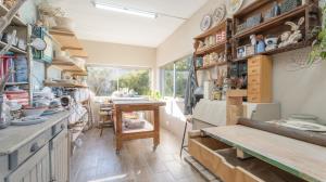 Exclusive Mandate on this well-located property in beautiful Betty