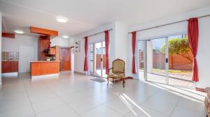 Exceptional 3-bedroom family home - M128766