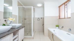 Exceptional 3-bedroom family home - M128766