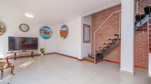 Exceptional 3-bedroom family home - M128766